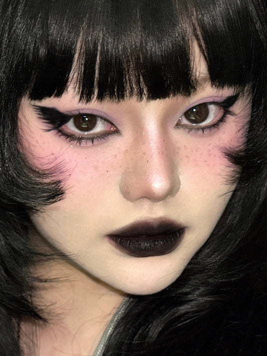 Girlcult Black Lipstick Series——Art Kiss in the Dark Night